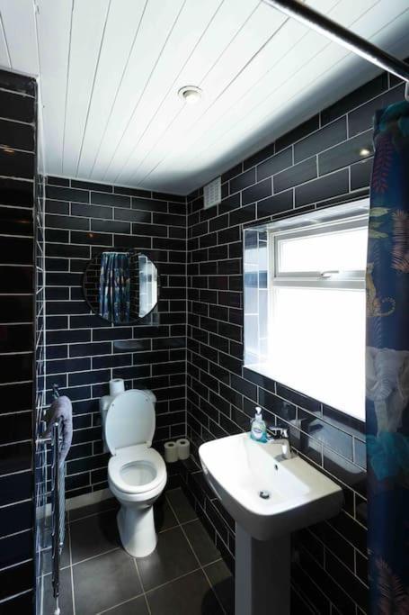 Chester/Handbridge Sleeps 9 + Netflix Hough Green Luaran gambar